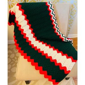 Hand Crochet Holiday Chevron Throw 48 x 58 inches